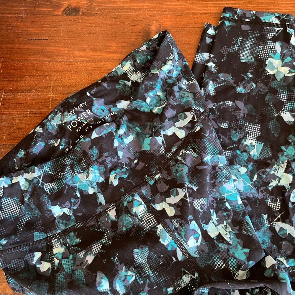 Sweaty Betty PowerHold Leggings - Blue and Black Print
